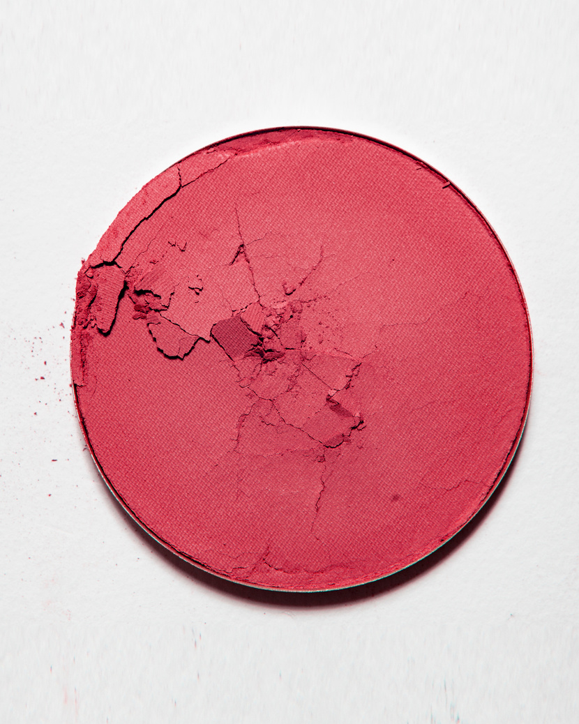 Pink Powder Blush in Round Palette